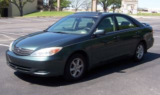 2002 Toyota Camry Le Priced To Sell photo