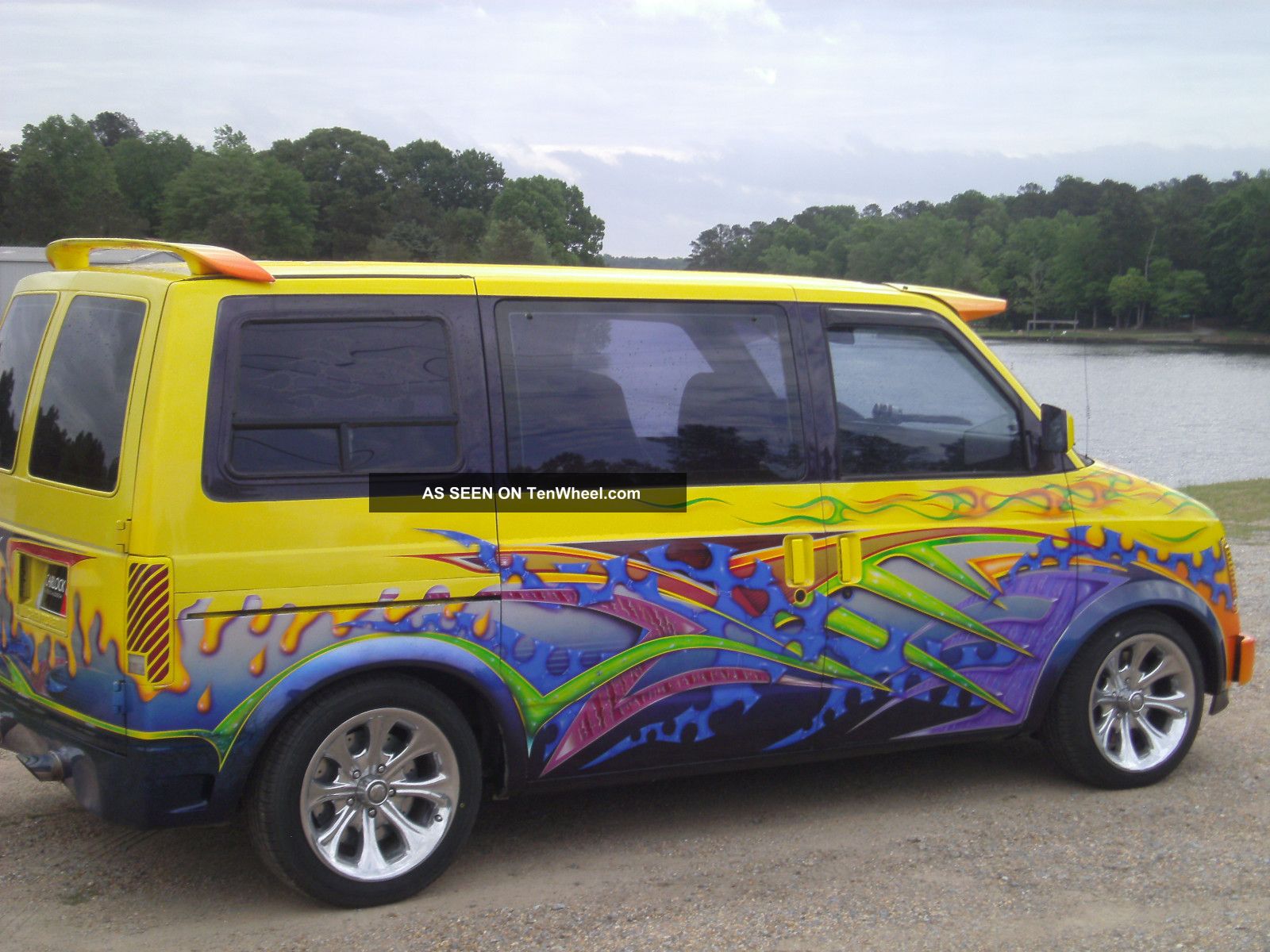 1985 Chevrolet Astro Van Full Custom Paint And Interior