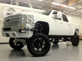 2011 Chevrolet K2500 Crew Cab,  Custom $26k 10 