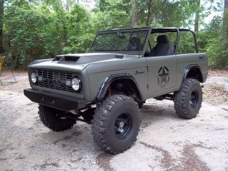 1977 Ford Bronco Military Tribute Sarge 77 photo