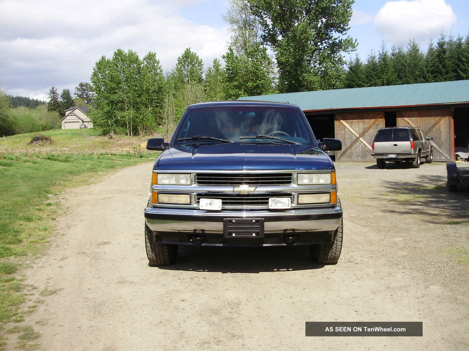 1996 Chevrolet Tahoe Ls 4dr. 4wd, Loaded, Rust, Adult Owned,