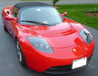 2010 Tesla Roadster photo