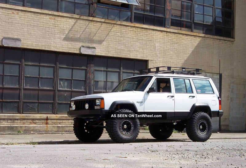 1993 Jeep Cherokee Sport - Lifted - Offroad Ready - 33 