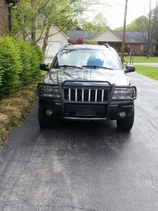 2004 Jeep Grand Cherokee 4.  0l With All photo