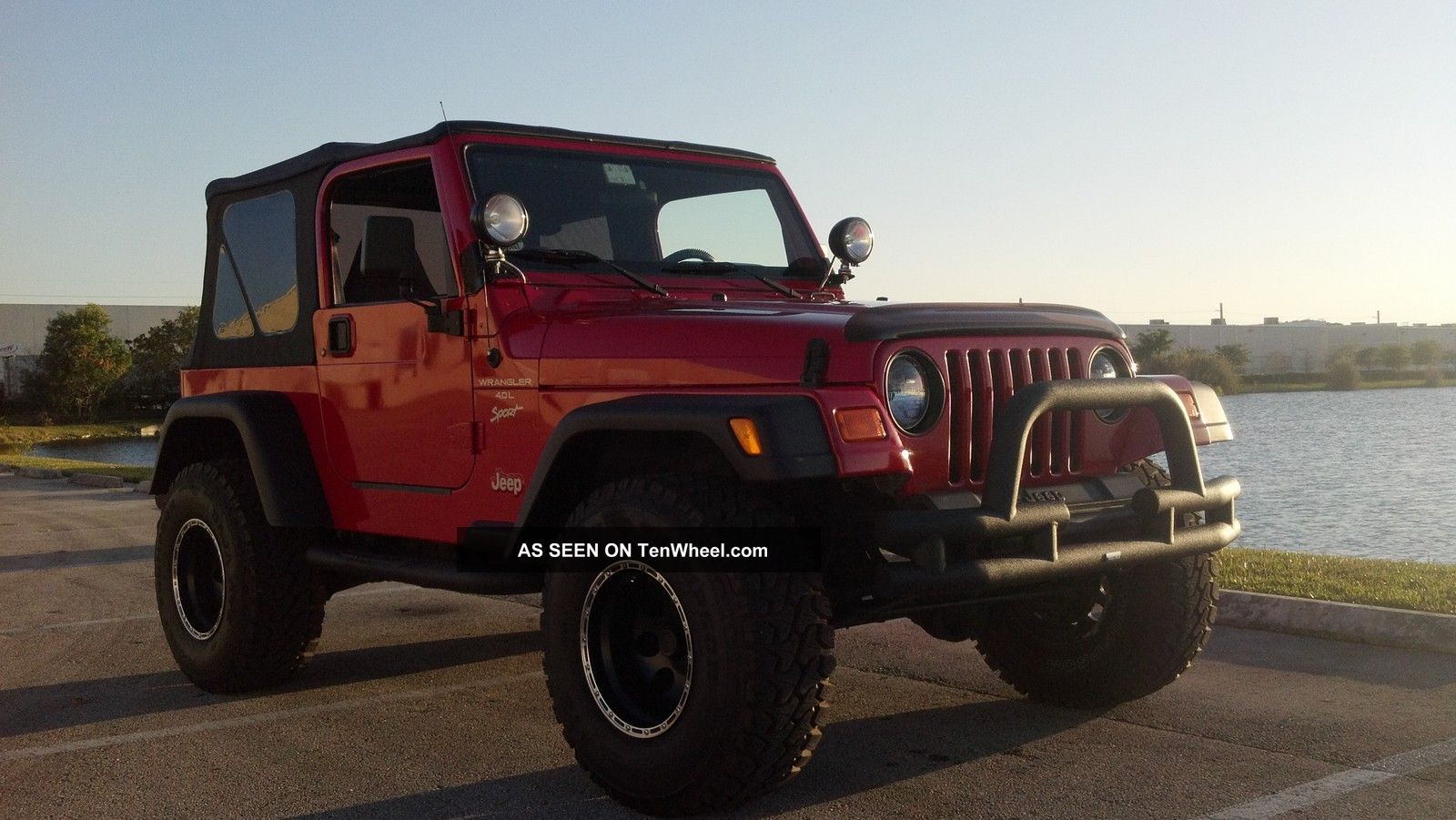 2000 Jeep Wrangler Automatic,  Sport Model.  / With Air Conditioning. Wrangler photo