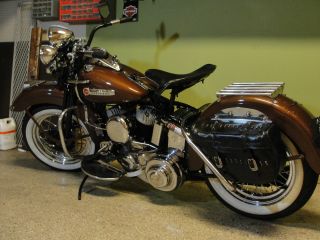 Harley Davidson 1947 Flathead 45 photo
