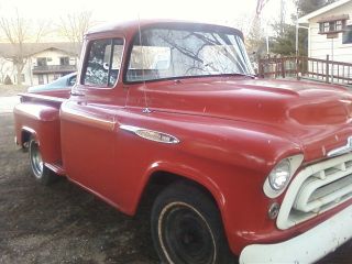 1957 Chevy Pick Up 3100 Short Bed Stepside photo
