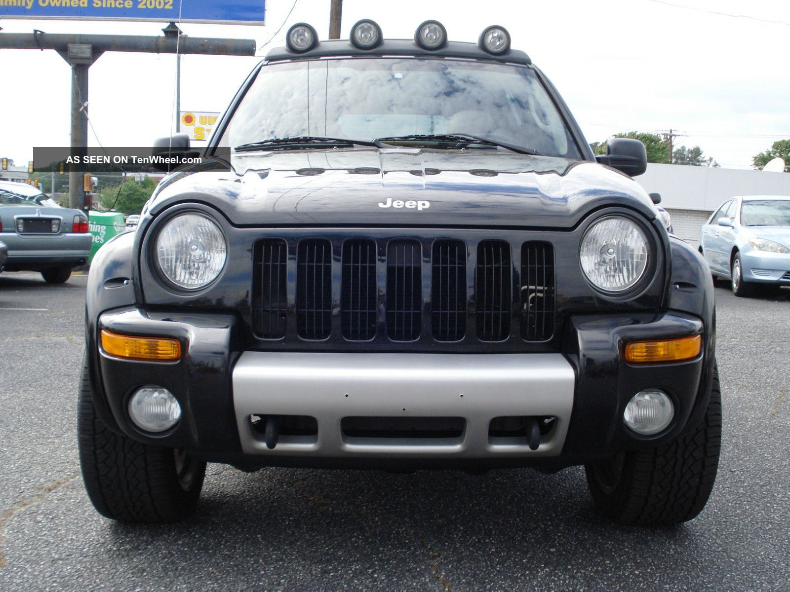 2004 Jeep Liberty Renegade Sport Utility 4 Door 3 7l 4x4