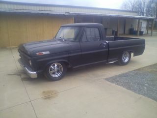 1968 Ford Truck photo