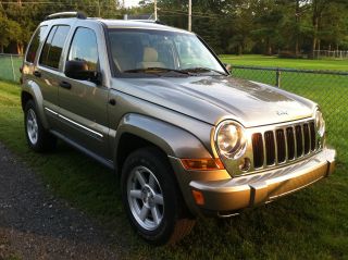 2005 Jeep Liberty Limited Trail Rated 4x4 Loaded 95k Brakes & Rotors photo