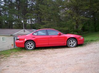 2001 Pontiac Grand Prix,  Red,  4 Door,  Has Fire Damage photo