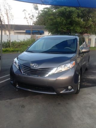 2012 Toyota Sienna Limited Loaded,  Dvd, ,  Only 5k Milles photo