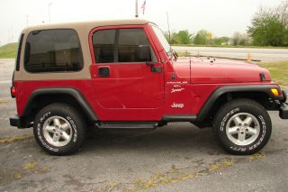 1999 Jeep Wrangler Sport 6 Cyl.  4.  0liter 5 Speed Manual 4x4 A / C Tires Maroon photo