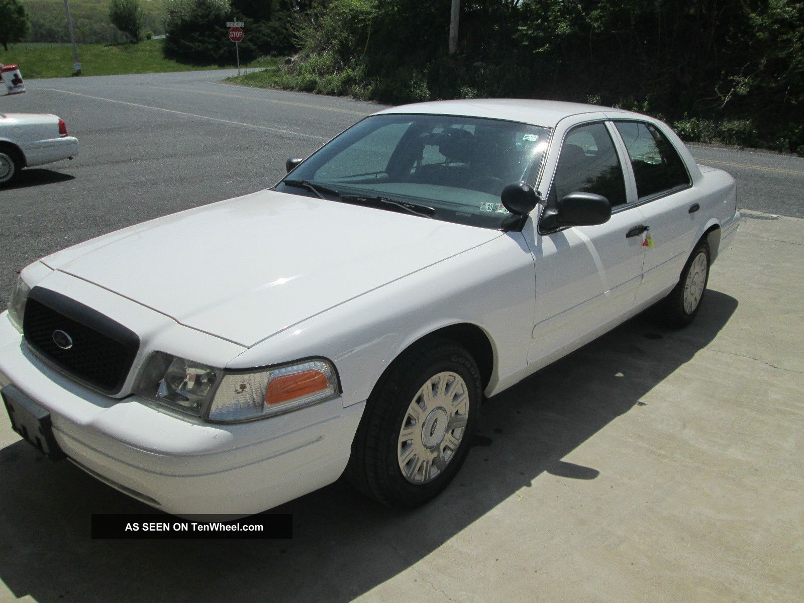 2004 Ford crown victoria police interceptor owners manual #10
