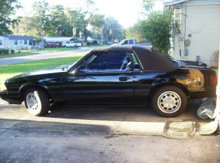 1987 Ford Mustang Convertible,  5 Speed,  4 Cylinder,  Tires,  All photo