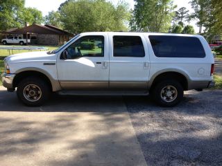 2002 Ford Excursion Limited Sport Utility 4 - Door 7.  3l photo