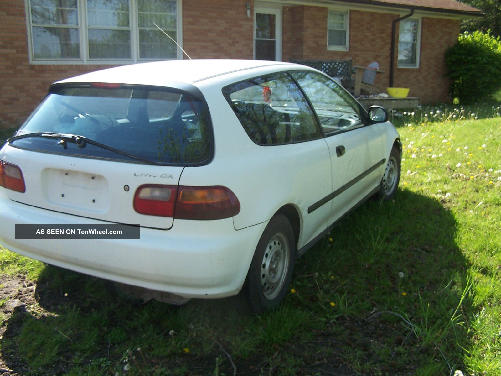 1994 Honda civic hatchback white