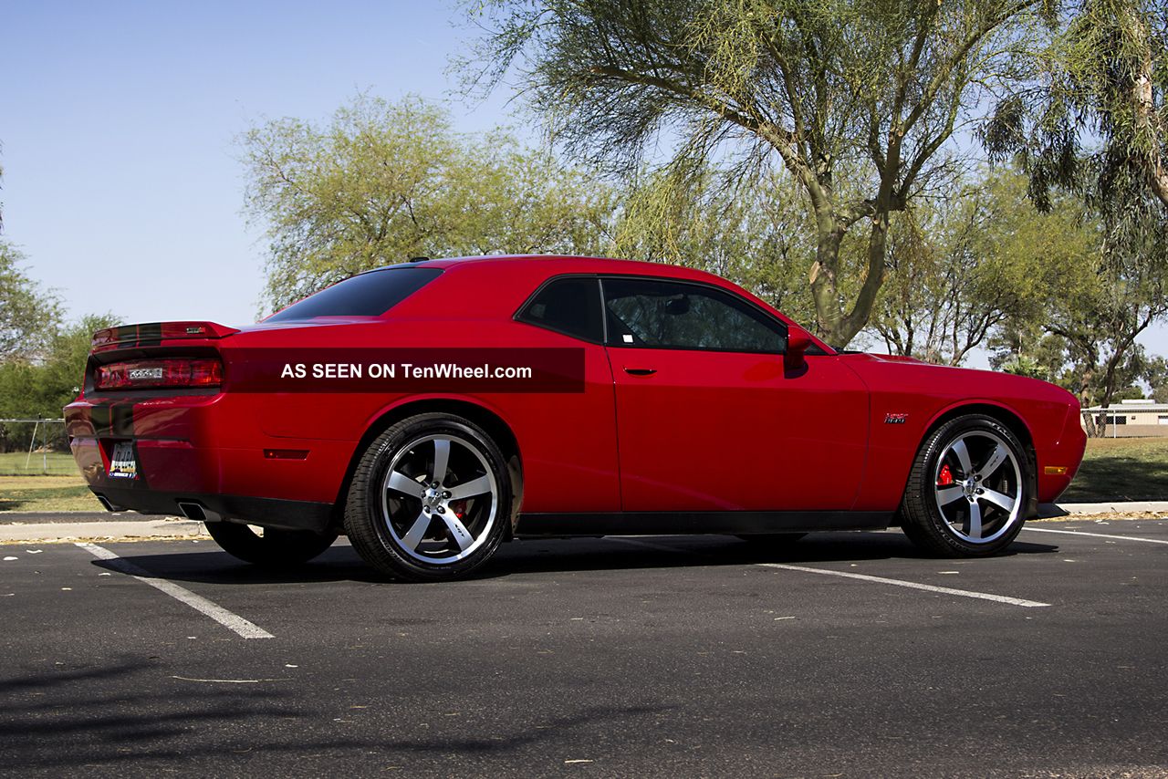 2012 Dodge Challenger Srt8 Coupe 2 Door 6 4l
