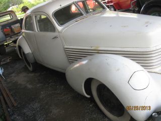 1936 Cord 810 Westchester photo