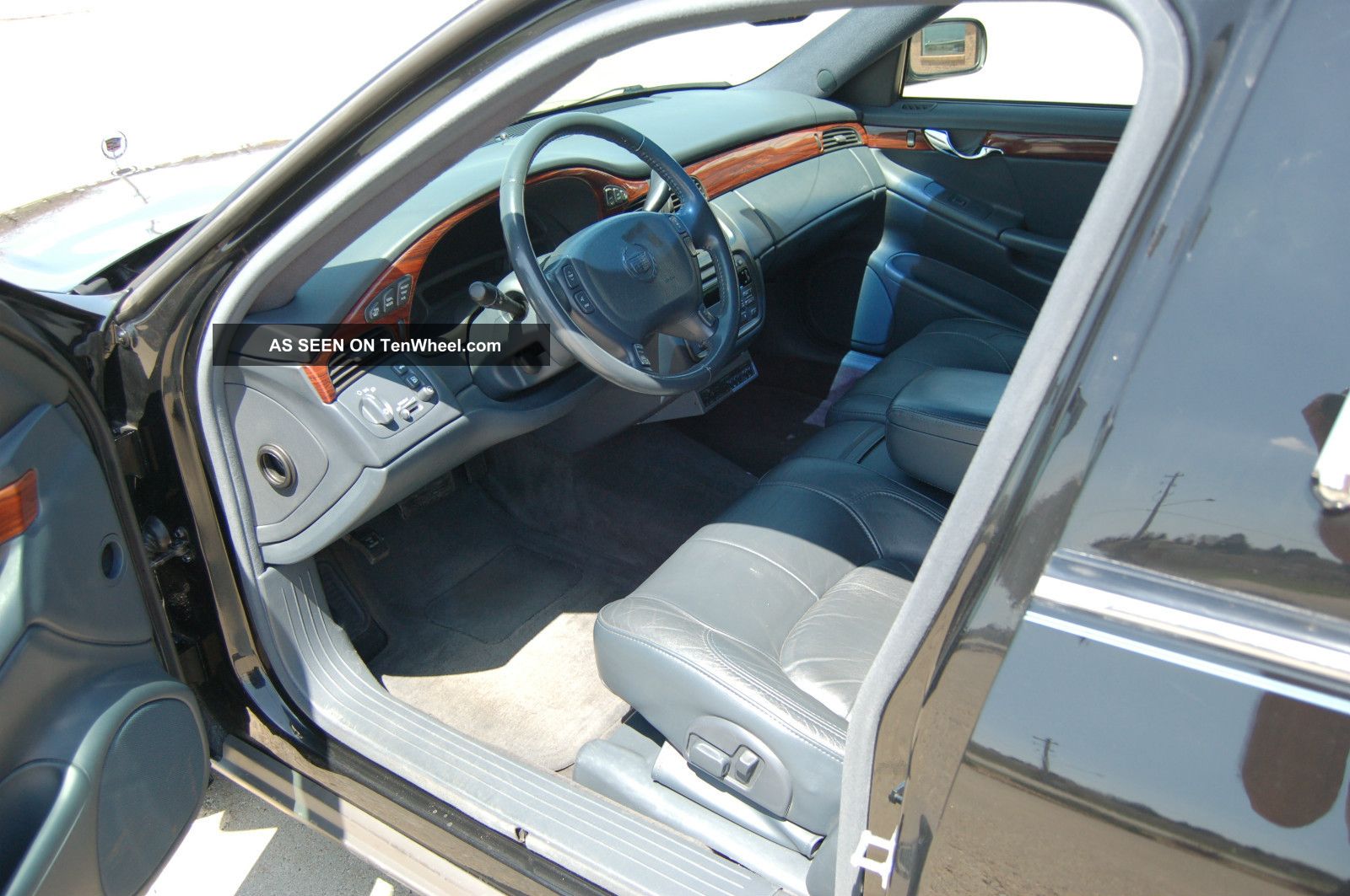 2004 Cadillac 24 Hour 64 Quot Six Door Limousine By