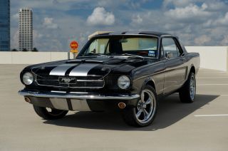 1966 Ford Mustang 289 V8 photo