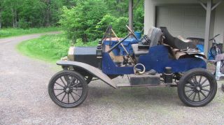 1913 1914 Ford Model T,  A Vintage Brass Era Car photo