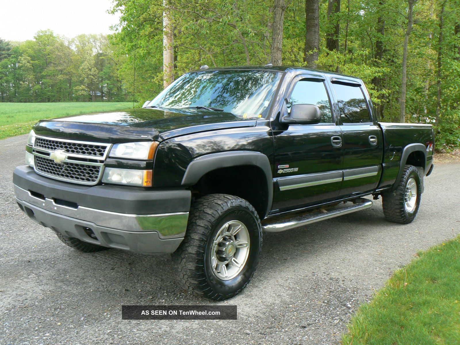 2005 Chevrolet 2500hd Crew Cab Diesel 4x4,  Southern Truck Silverado 2500 photo