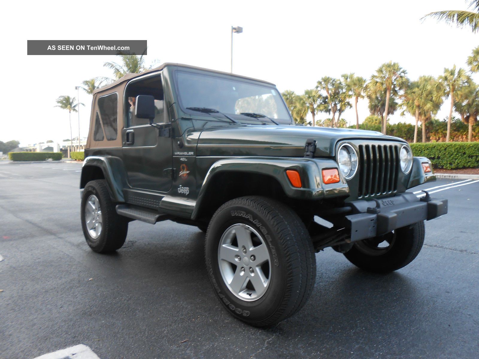 1998 Jeep Wrangler Sahara Sport Utility 2 Door 4 0l