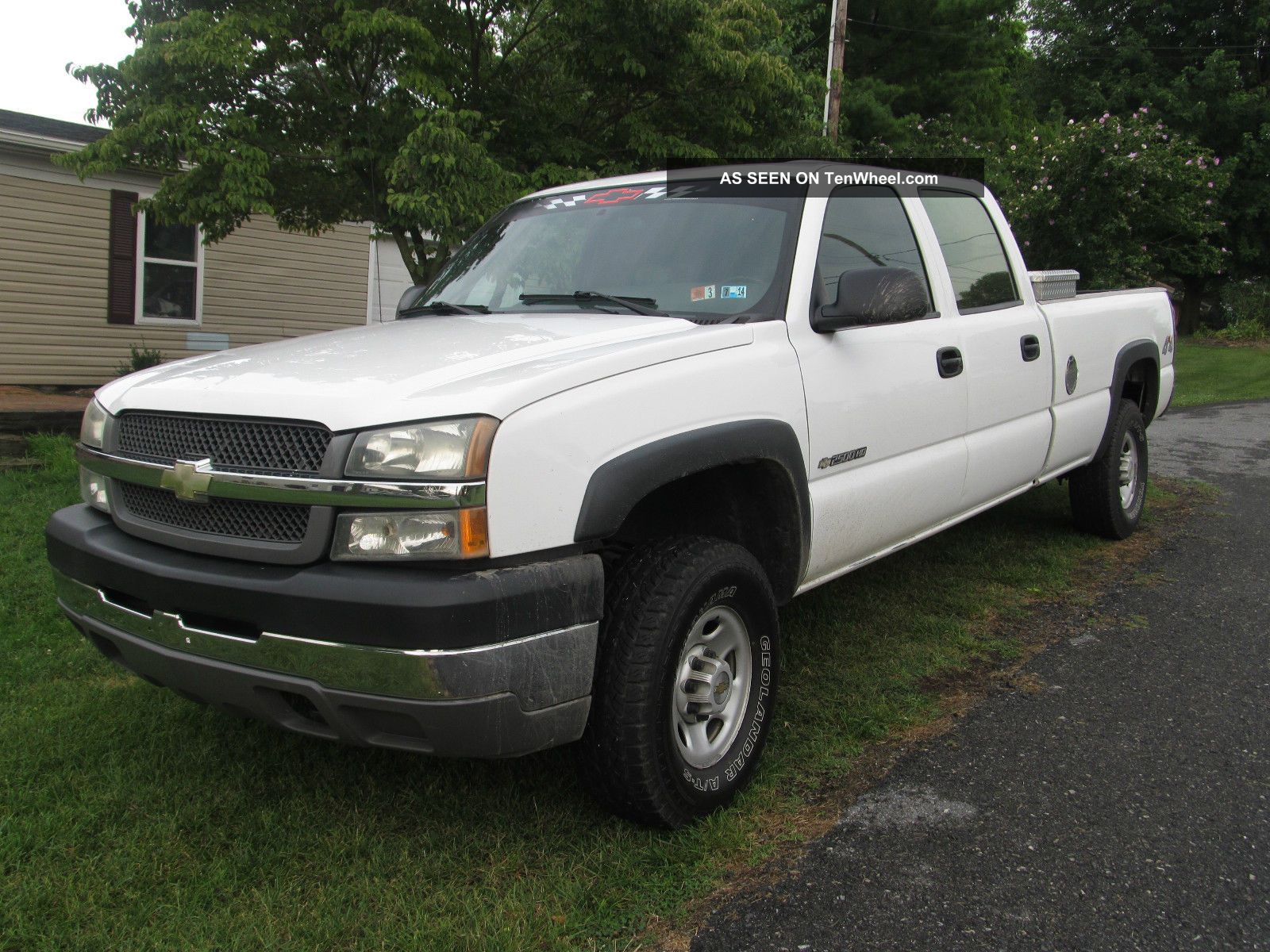 2004 Chevrolet Silverado 2500 Hd Base Crew Cab Pickup 4 Door 8 1l