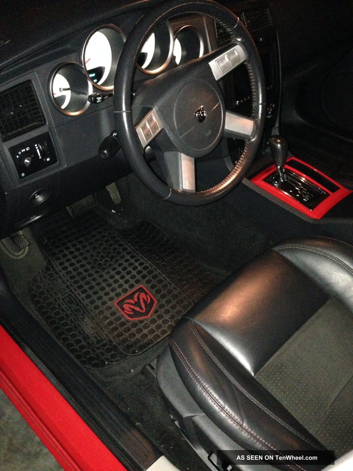 2006 Dodge Charger Daytona R T Sedan 4 Door 5 7l