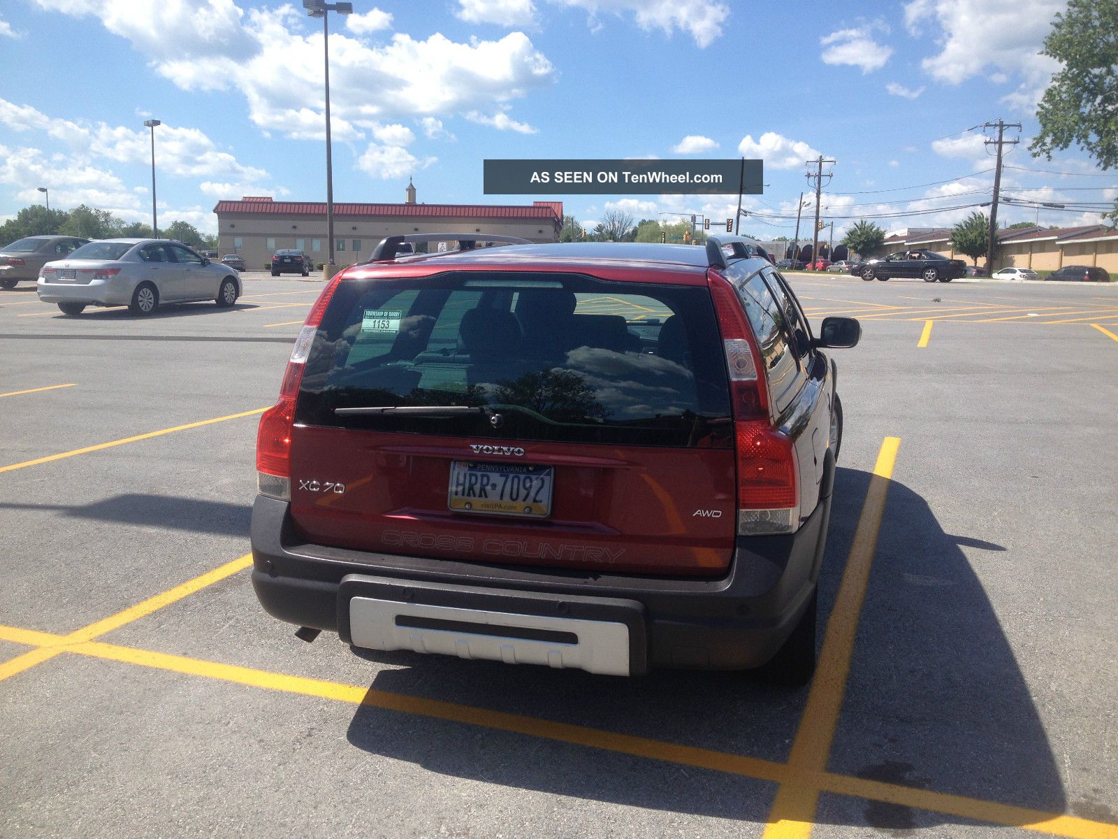 2007 Volvo Xc70 Base Wagon 4 Door 2 5l