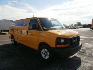 Penske Trucks - Unit 582837 - 2010 Gmc Savana 3500 photo