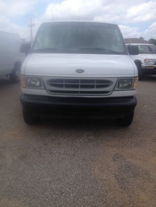 2002 Ford E - 250 Thermo King photo