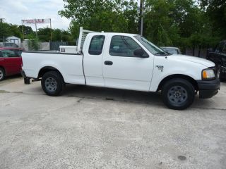 2003 Ford F - 150 Xl Extended Cab Pickup 4 - Door 5.  4l photo