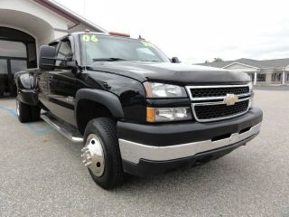 2006 Chevrolet Silverado 3500 Lt Crew Cab Pickup 4 - Door 6.  6l photo