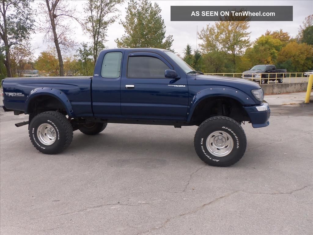1998 Toyota Tacoma 4x4 Lifted With Extras