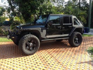 2010 Jeep Wrangler Jk Unlimited Sport Sport Utility 4 - Door 3.  8l photo