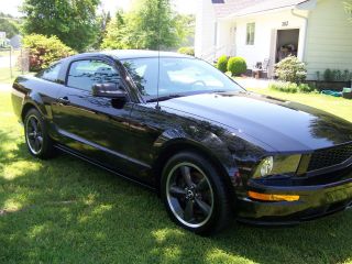 2008 Ford Mustang Gt - Coupe Premium 2d Bullitt (limited Edition) photo