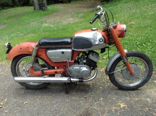 1966 Suzuki T10 250cc Motorcycle With Clear Title photo