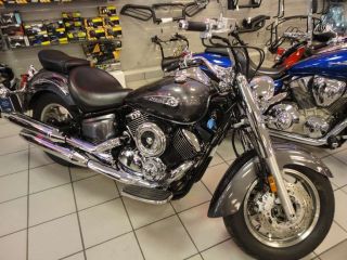 2009 Yamaha V Star 1100 Classic Charcoal Silver With Flames photo
