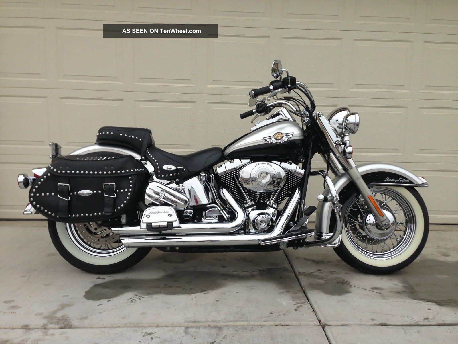 2003 100th Anniv. Harley Davidson Heritage Softail Classic