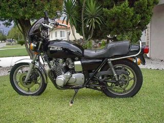 Suzuki 1978 Gs750 Black With Vance & Hines Exhaust photo