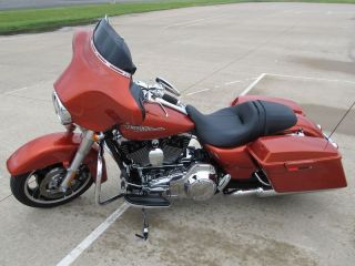 2011 Harley - Davidson® Flhx - Street Glide® Financing Available photo