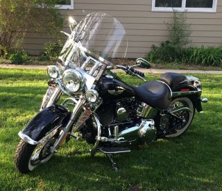 2012 Softail Deluxe Flstn - Abs And Extended photo