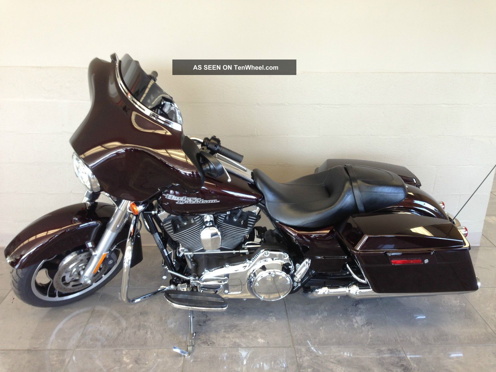 2011 Harley Davidson Street Glide Flhx Loaded Merlot Paint Reduced