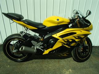 2008 Yamaha Yzf - R6 In Special Edition Yellow Um20143 C.  S. photo