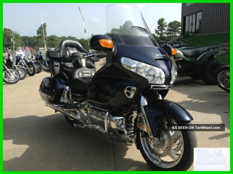 2009 Honda Gold Wing Abs Ready To Ride Gold Wing photo