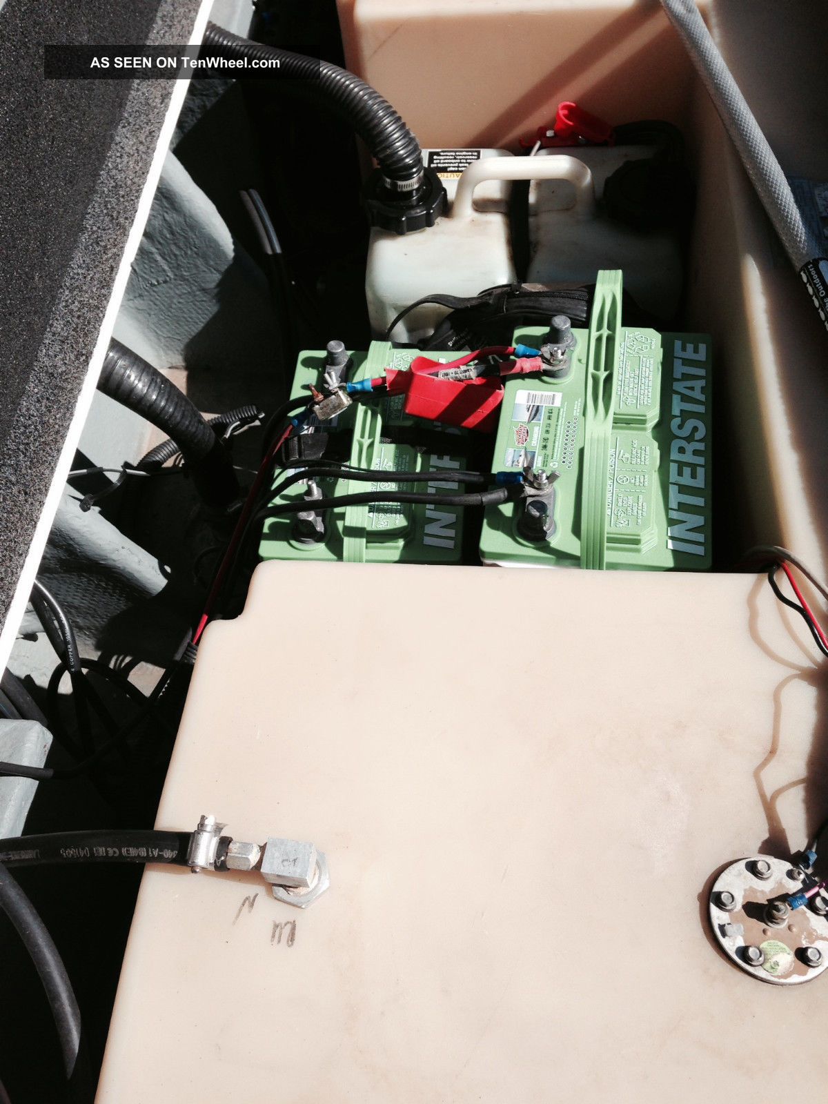 2006 Nitro 911 Cdc Z9 Center Console