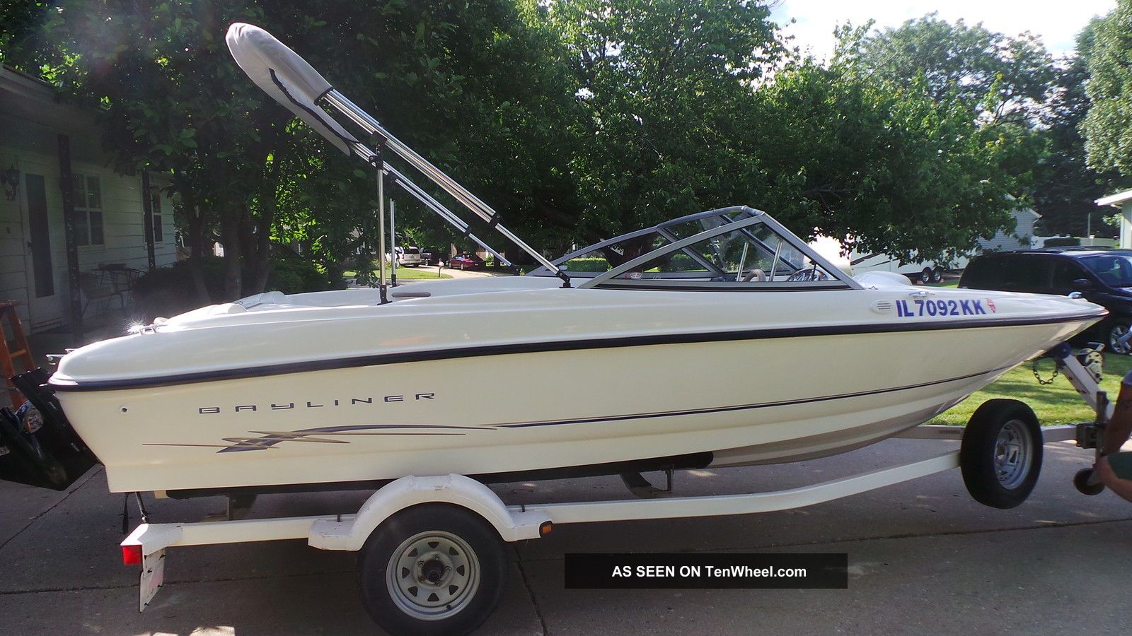 2004 Bayliner 175 Br Runabouts photo
