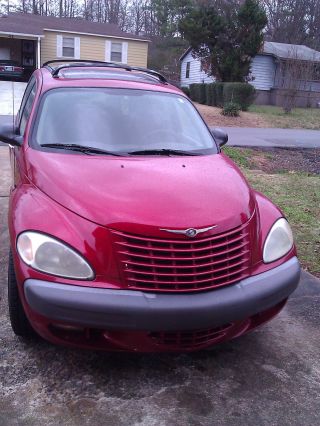 2002 Chrysler Pt Cruiser Limited Edition Inferno Red photo